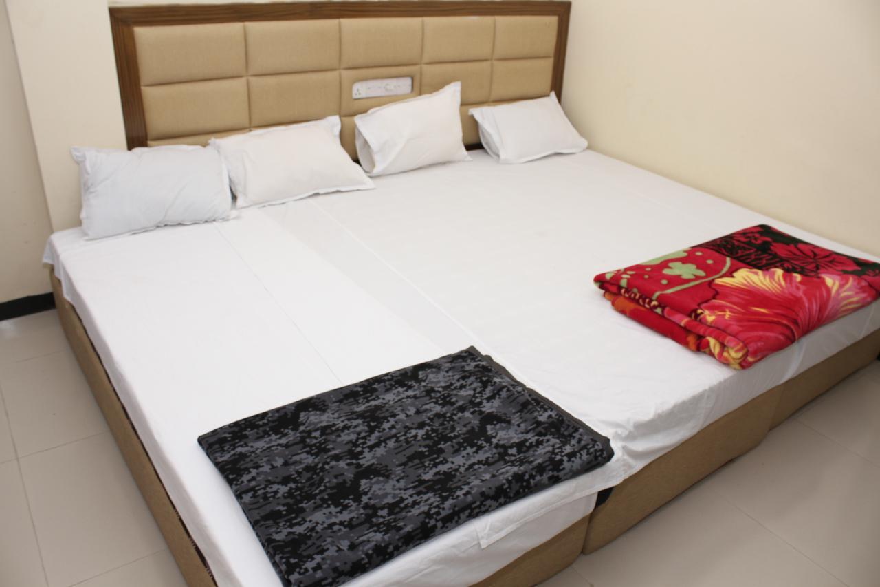 Hotel Night Heaven Bāndarban Екстериор снимка