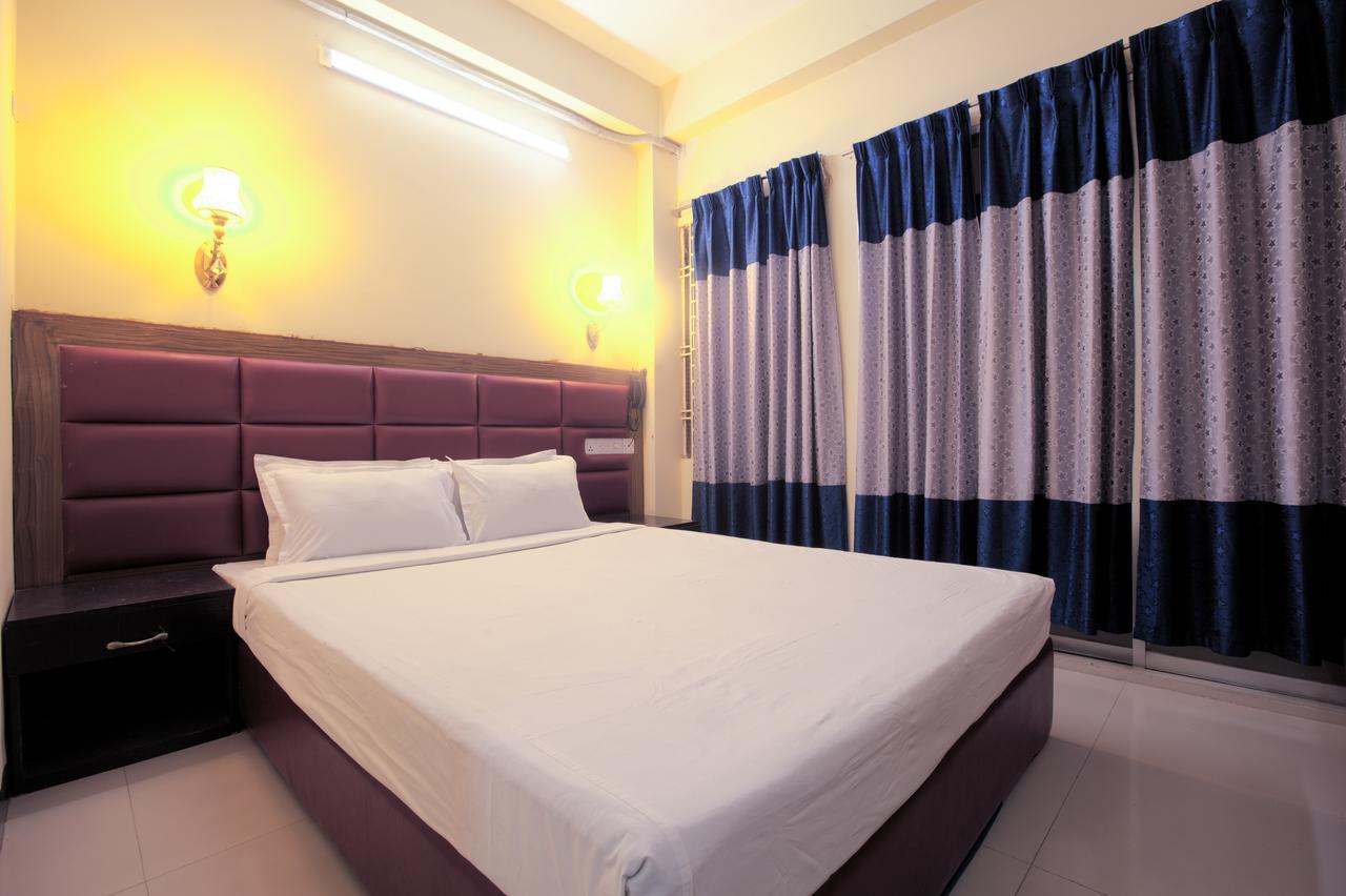 Hotel Night Heaven Bāndarban Екстериор снимка